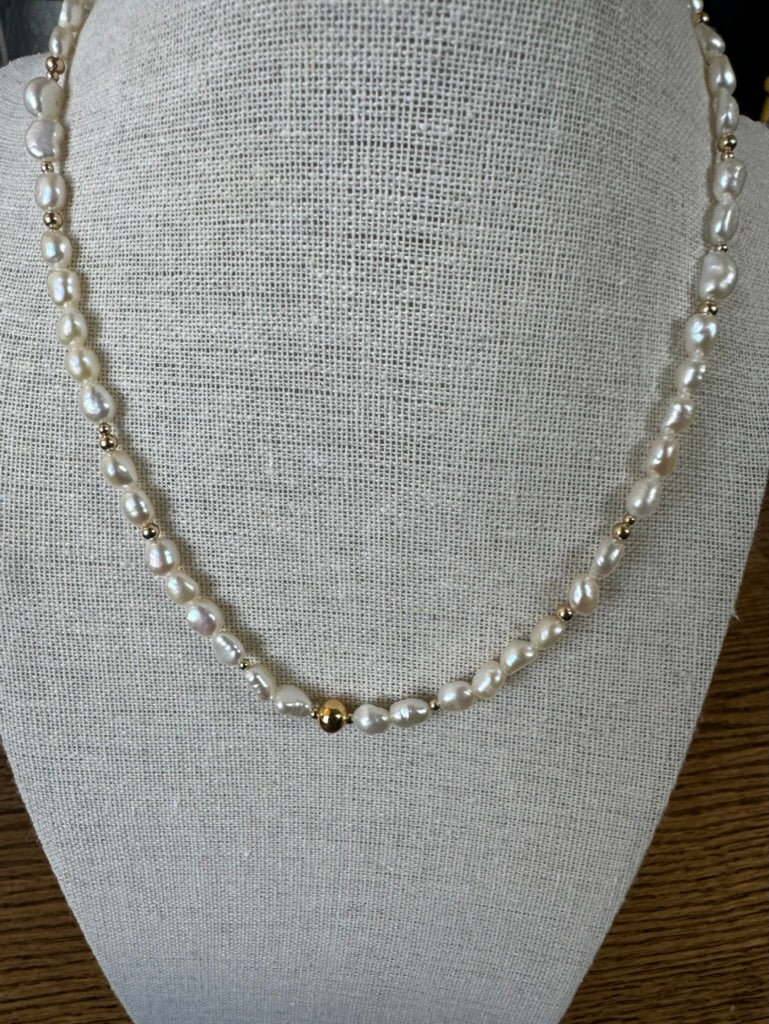 Pearl Delta Necklace